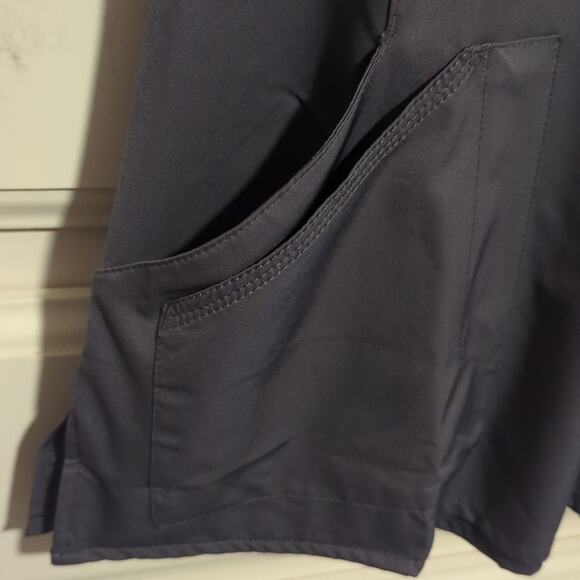 Carhartt Force Liberty Women's Scrubs Top Short Sleeve V-Neck Top Gray Small - Picture 5 of 8